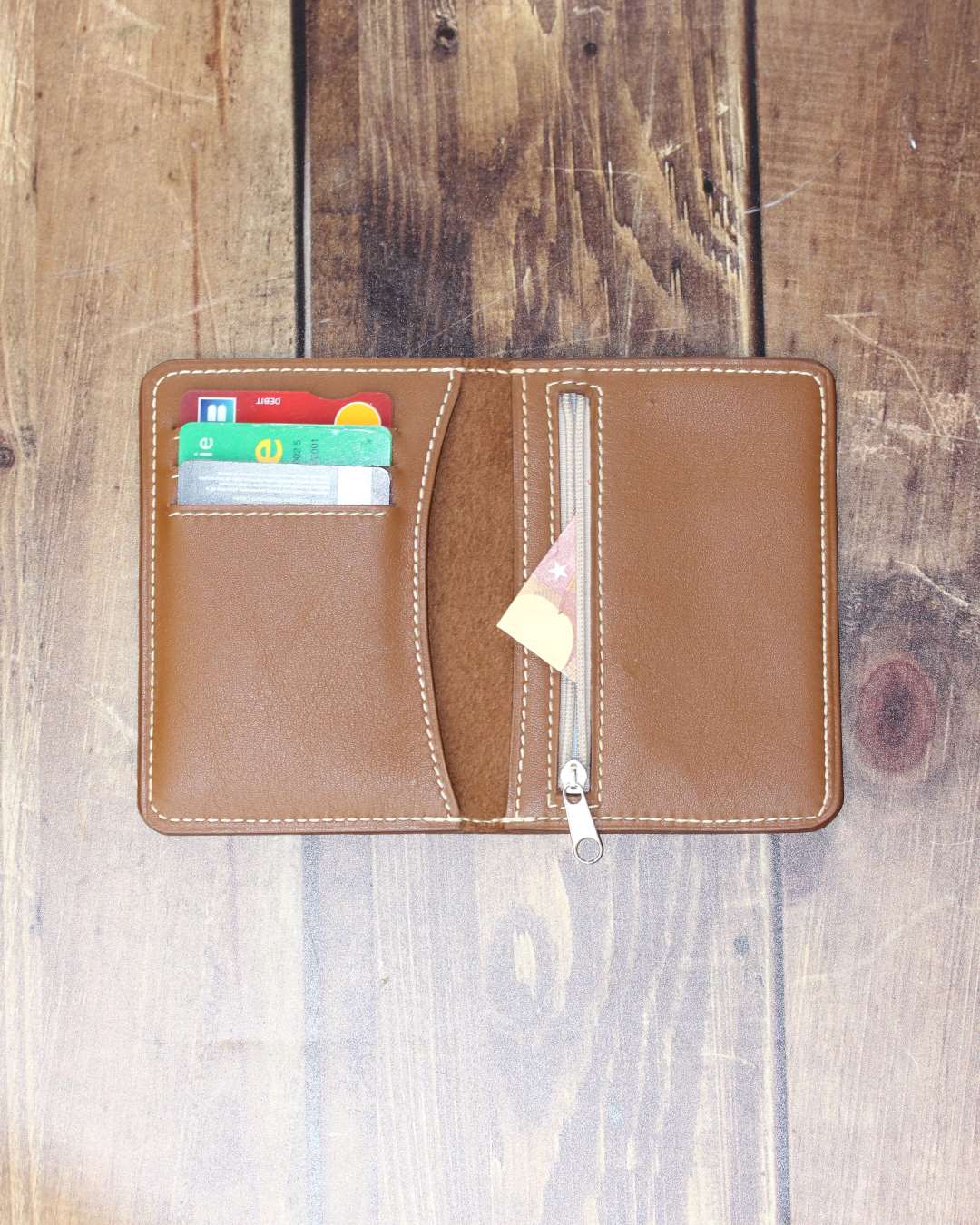 Porte cartes pour femme en cuir Porte cartes pour femme en cuir, ranger ses papiers d'identité