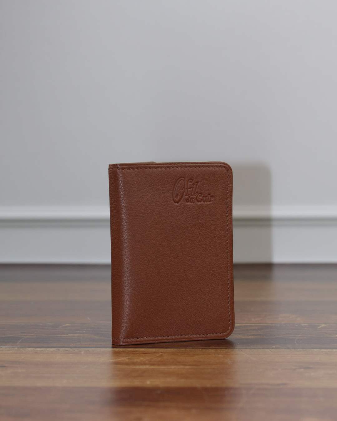 Porte-cartes-pour-femme-en-cuir-marron Porte cartes pour femme en cuir marron