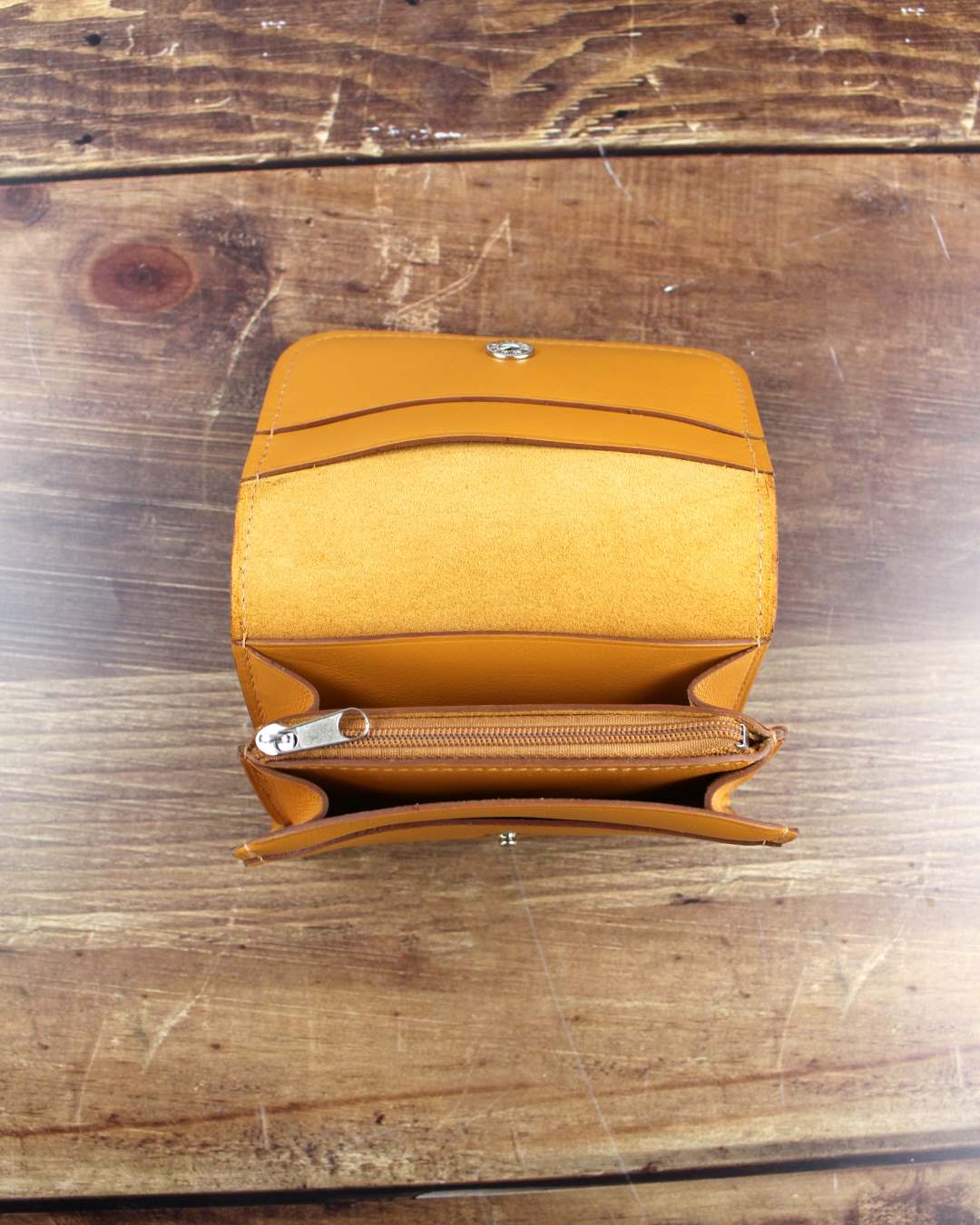 Porte-monnaie-portefeuille-original-en-cuir Porte monnaie et portefeuille en cuir jaune moutarde