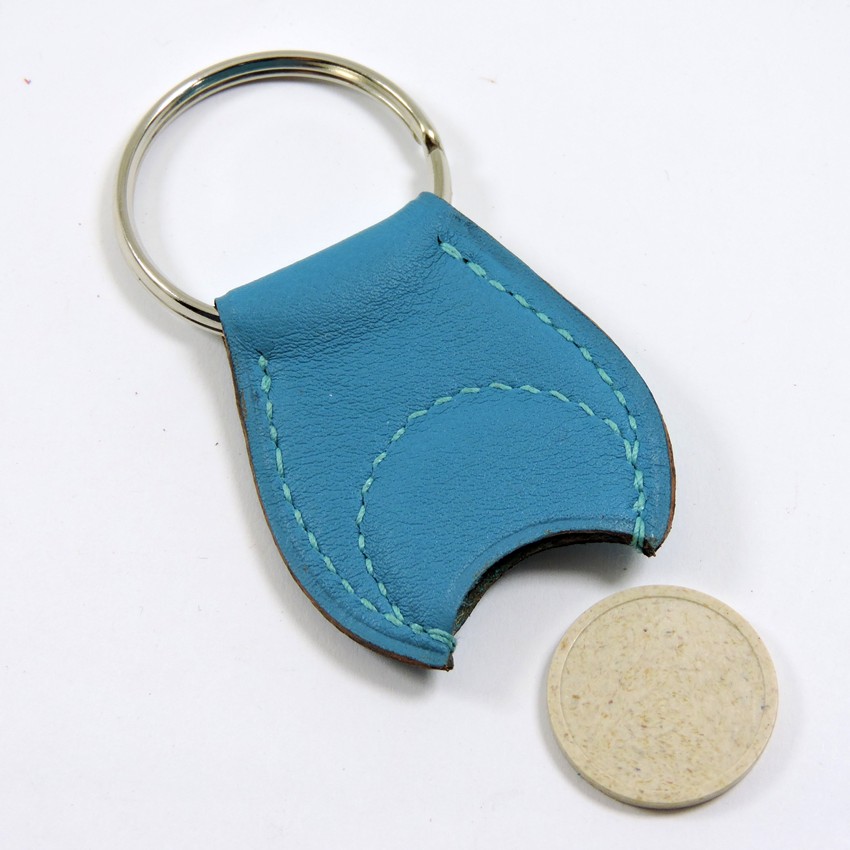 porte-clef-jeton-caddie-cuir-maroquinerie-Lyon-turquoise-ofilducuir-accessoire Porte clef cuir jeton caddie bois accessoire maroquinerie Lyon bleu turquoise