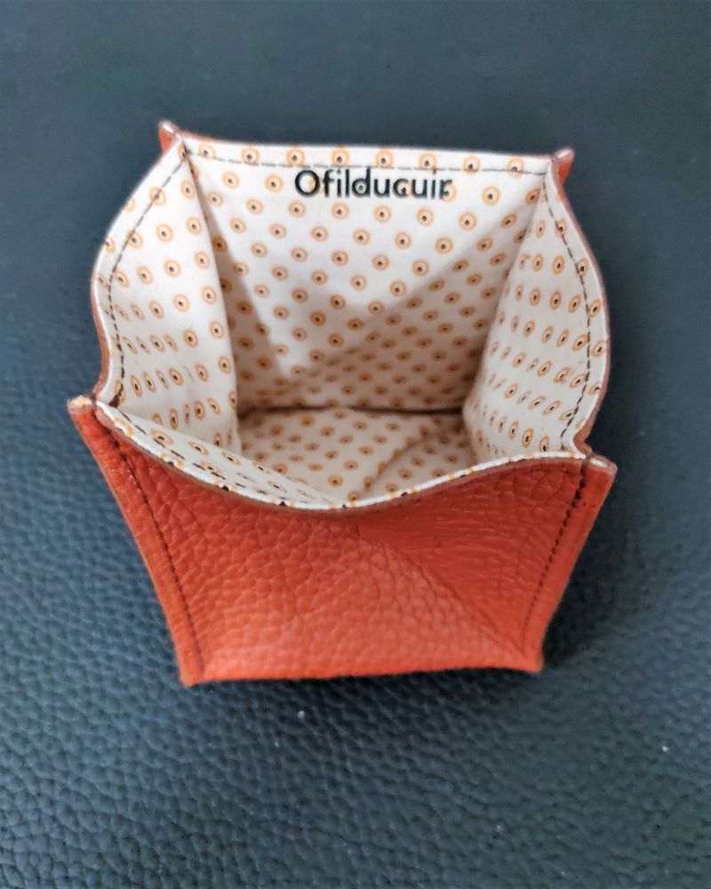 porte-monnaie-origami-cuir-brique-lyon-ofilducuir Porte monnaie origami en cuir marron doublé tissu africain petit pois beige ofilducuir zoulou