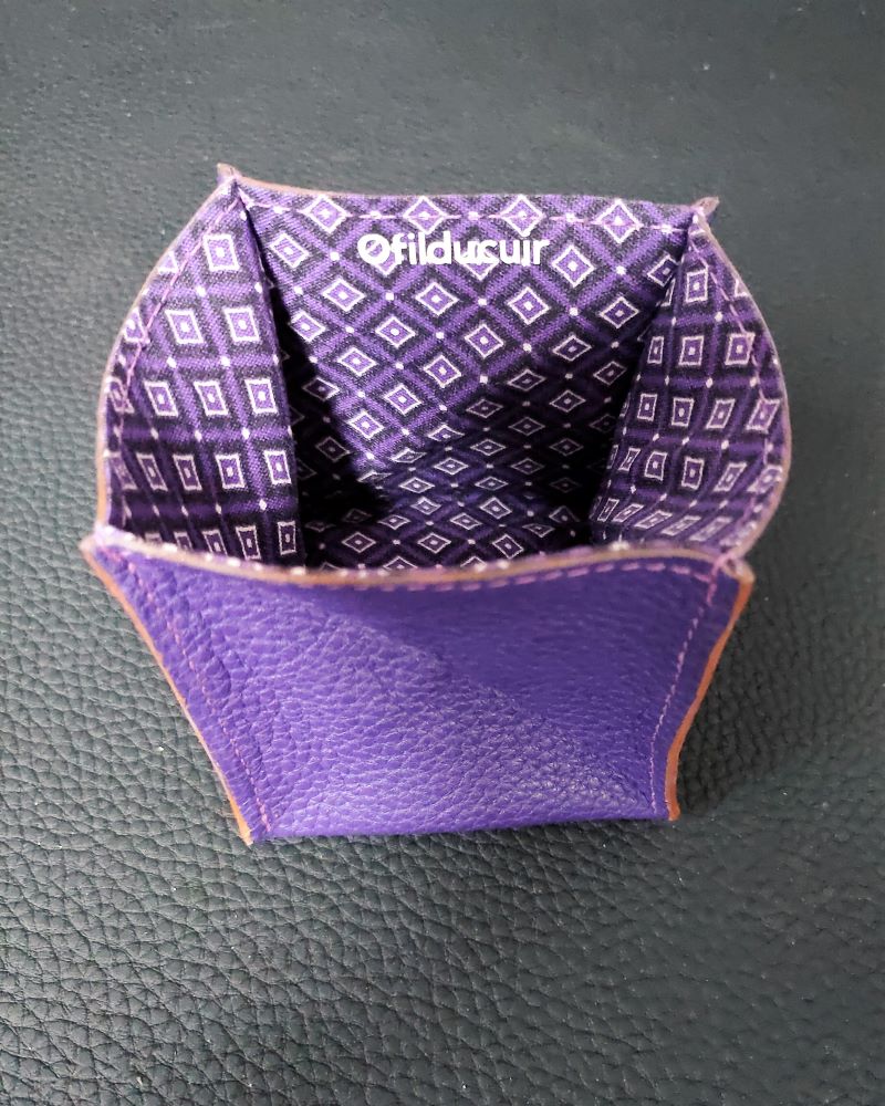 porte-monnaie-origami-cuir-violet-lyon-ofilducuir Porte monnaie origami en cuir violet doublé tissu violet africain ofilducuir zoulou