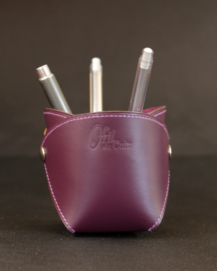 pot-crayons-cuir-aubergine-accessoire-ofilducuir Pot crayons cuir aubergine élégant bureau accessoire ofilducuir