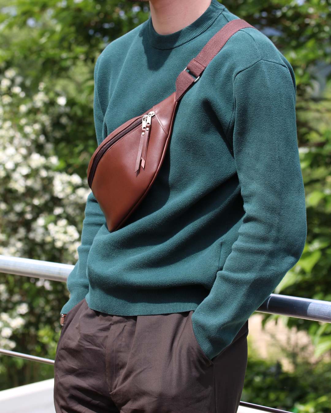 Sac-banane-cuir-ofilducuir-marron-mornant-lyon Sac banane en cuir souple marron ofilducuir fait main