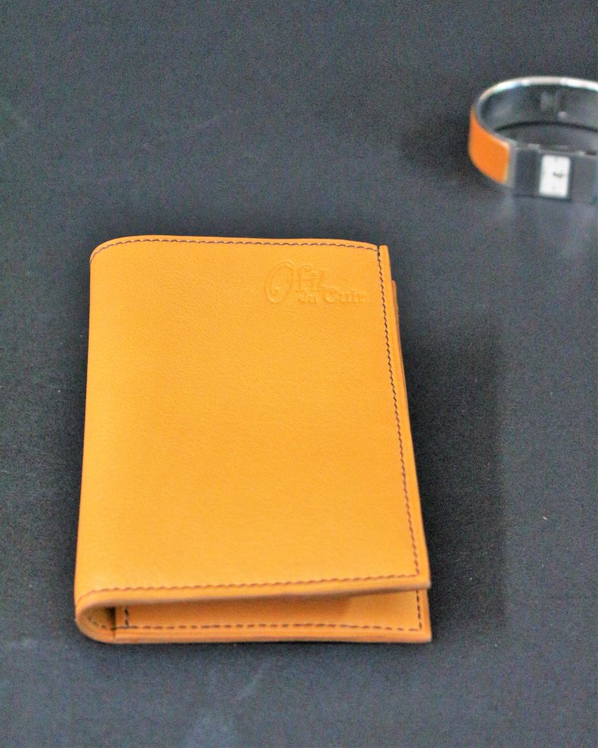 Portefeuille en cuir petite maroquinerie personnalisation marron ofilducuir