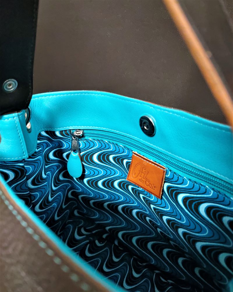 Sac seau en cuir noir doublé tissu africain bleu ofilducuir