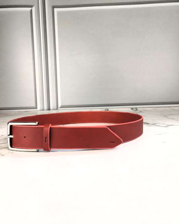 Ceinture-cuir-vegeta-cousue-main-Lyon-rouge-ofilducuir Ceinture cuir végétal rouge cousue main fil bleu marine